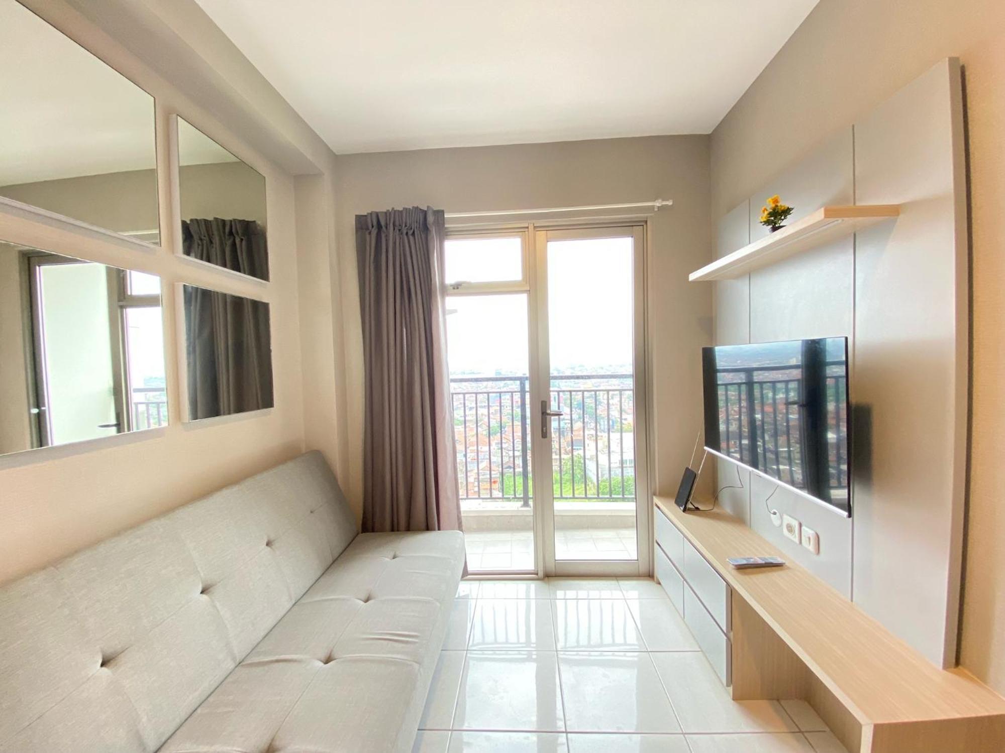 Apartemen Well Furnished And Private 2br Mekarwangi Square Cibaduyut By Travelio *