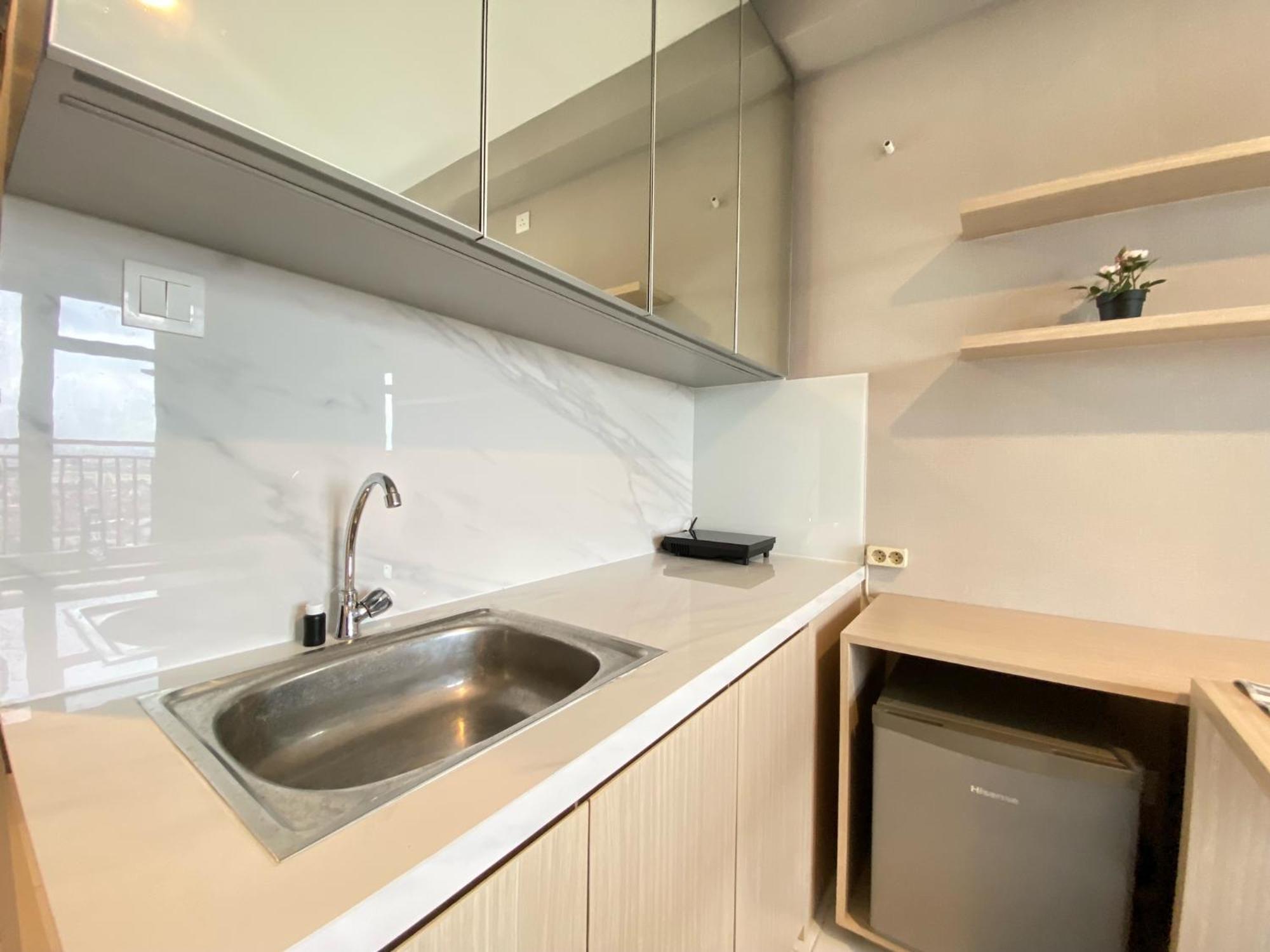 Well Furnished And Private 2br Mekarwangi Square Cibaduyut By Travelio Apartemen Bandung