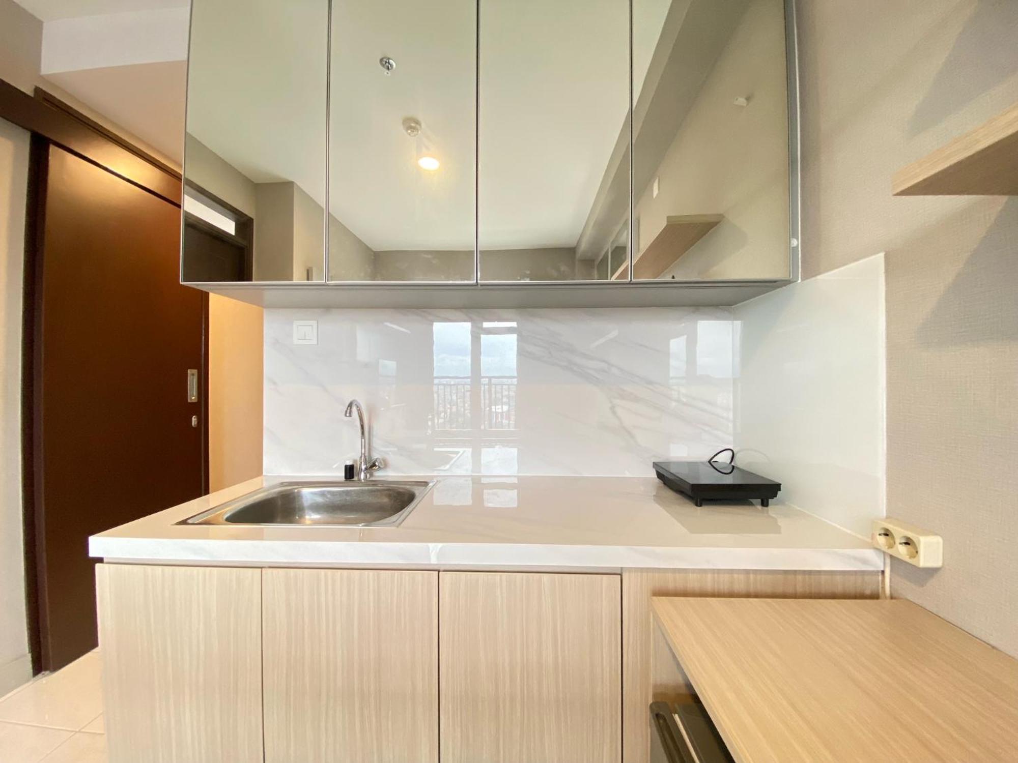 Well Furnished And Private 2br Mekarwangi Square Cibaduyut By Travelio *