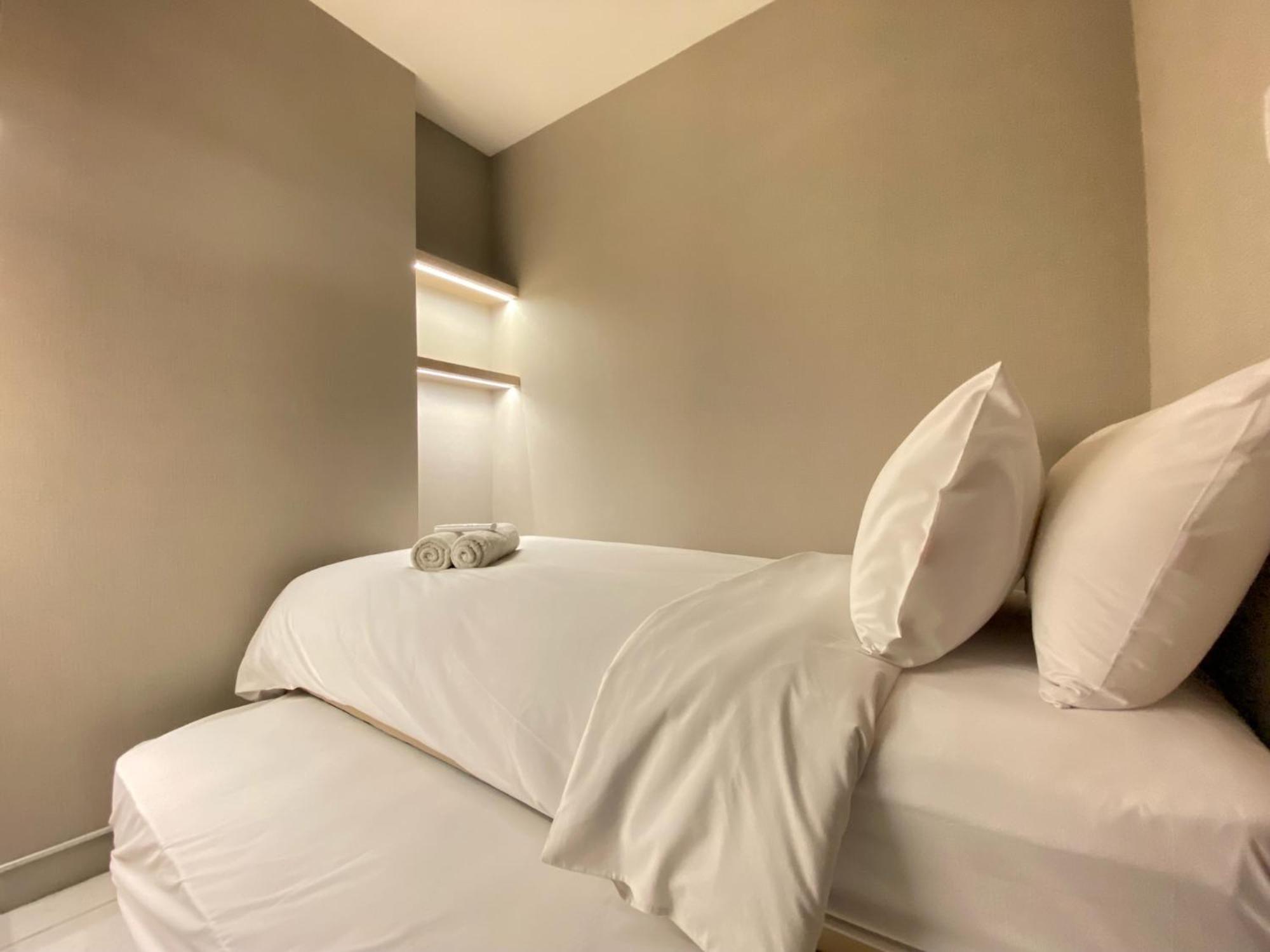 Well Furnished And Private 2br Mekarwangi Square Cibaduyut By Travelio *